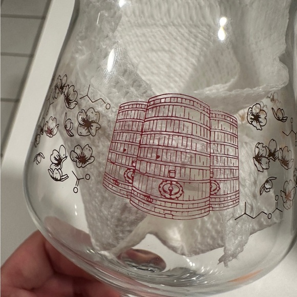 Floral and Barrel Design Glass - Picture 1 of 4